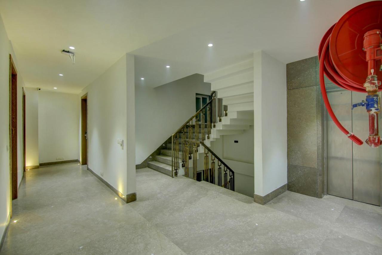 Townhouse Oak Hotel Dev Palace Делі Екстер'єр фото