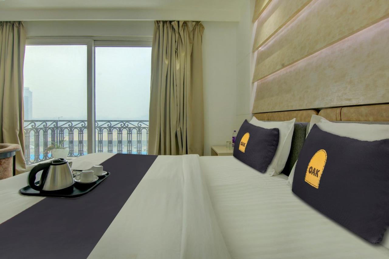 Townhouse Oak Hotel Dev Palace Делі Екстер'єр фото