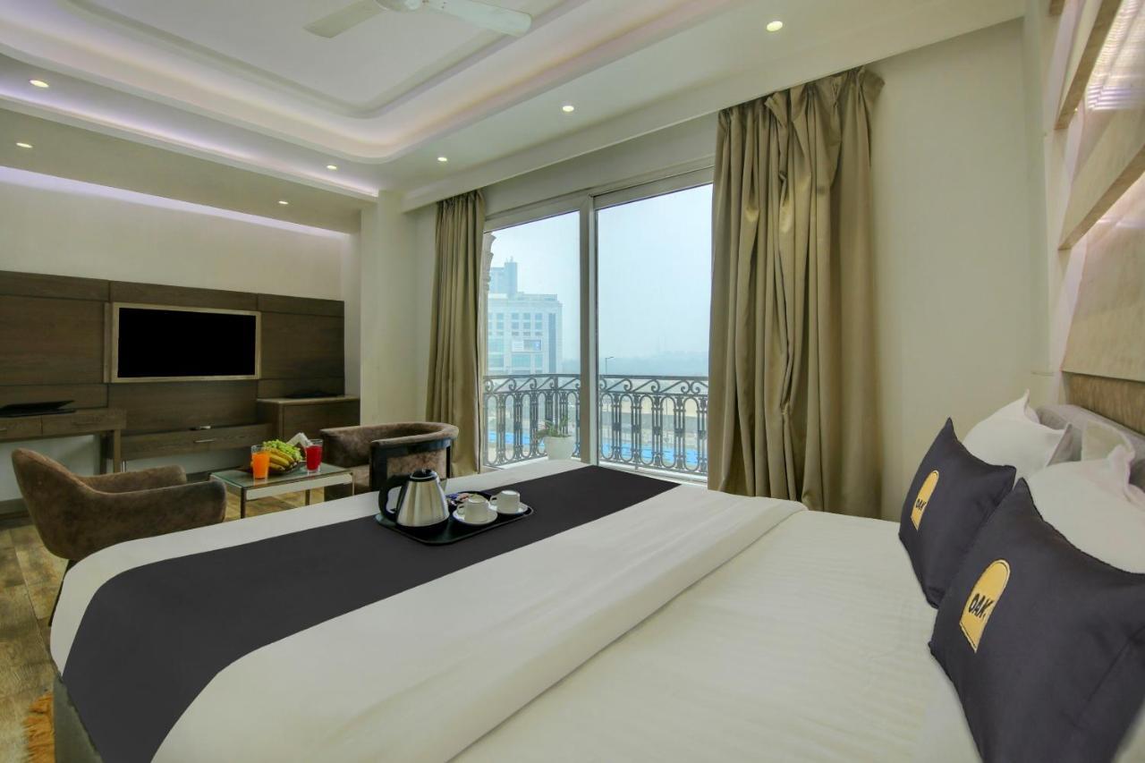 Townhouse Oak Hotel Dev Palace Делі Екстер'єр фото